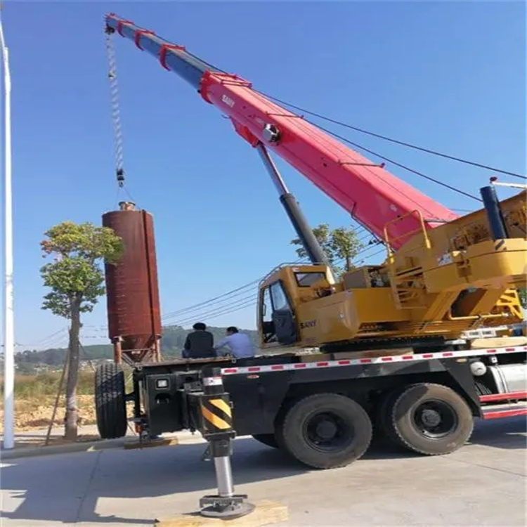 北流80吨吊车出租多少钱